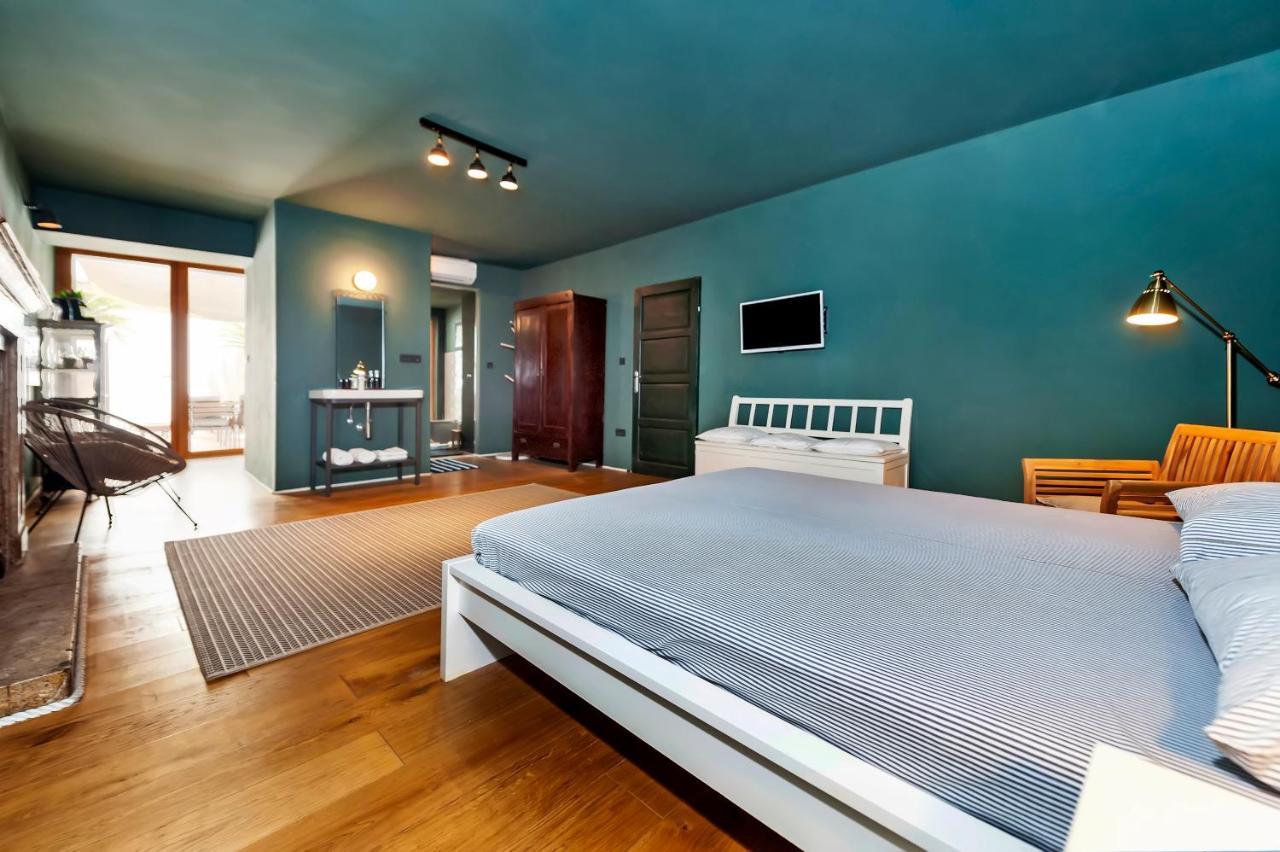 Apartments & Rooms Carera 6 โรวีน ภายนอก รูปภาพ